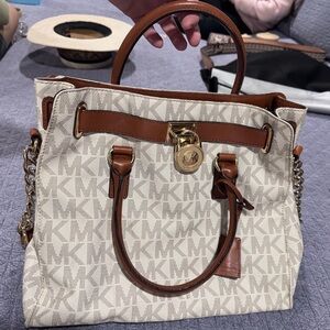 Micheal Kors tote bag